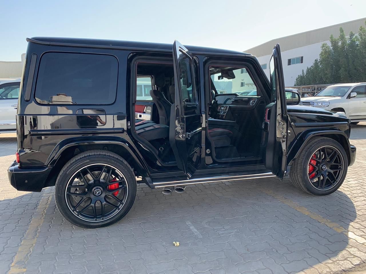 Booking a Mercedes-Benz G-Class 900 car