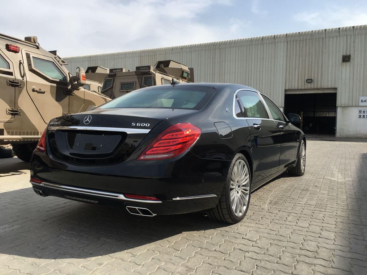 Reservation of a Mercedes-Maybach W222 car